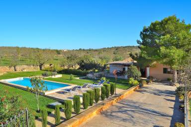 120 m² House