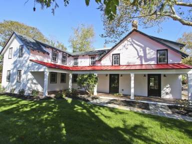 214 m² House
