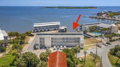 Condo Cedar Key