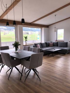 Ferienwohnung  Rettenberg