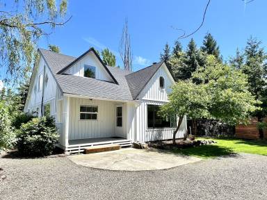 House  Fisher's Landing East