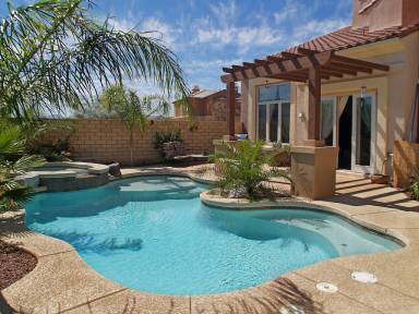 House Lake Las Vegas