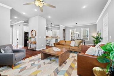 Airbnb  Rogers