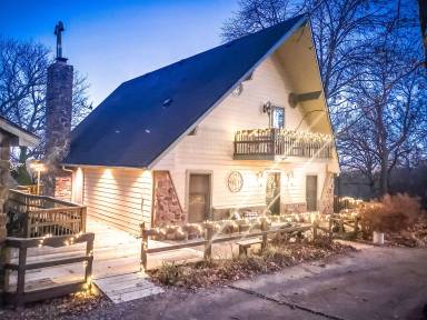 Cabin  Muskogee