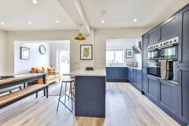 House  Dronfield