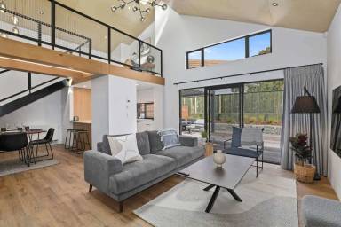 160 m² House