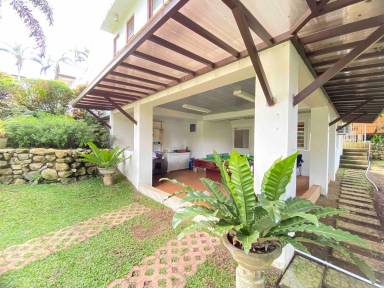 House Sungay North