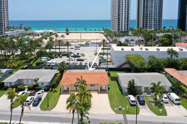 House Aventura