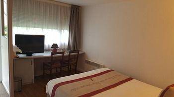 Comfort Hotel Rennes Chantepie — photo 2