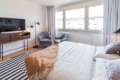 Apartments & Ferienwohnungen in Ehrenfeld - HomeToGo
