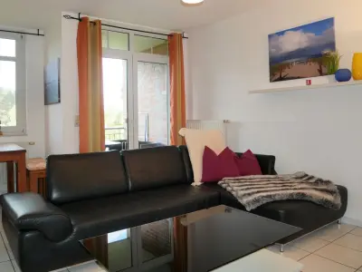 Apartment mit Garten, Sauna und Pool