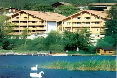 Familienfreundliches Serviced Apartment mit Pool, Sauna und Garten | Nah am Strand | Haustierfreundlich