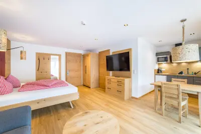 Familienfreundliche Wohnung mit Terrasse, Sauna und Pool | Nah am Skifahren