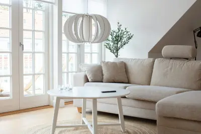Kinderfreundliches weiträumiges Ferienhaus mit Grill, Terrasse und Pool
