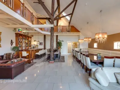 Ferienhaus mit privatem Pool, Terrasse und Grill | Naturblick