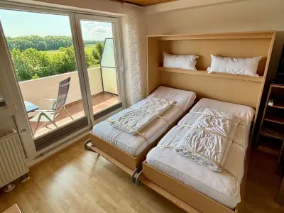 Ferienwohnung mit Pool | Meerblick