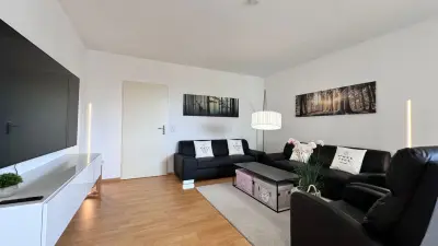Apartment mit Garten und Pool | Bergblick | Perfekt für die Arbeit von Zuhause