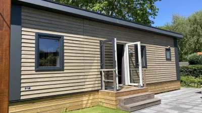 Ferienhaus mit Pool, Sauna und Garten