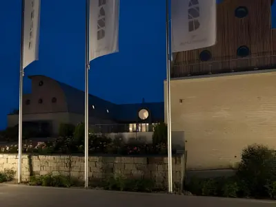 Hotel STRAND am Konigshafen