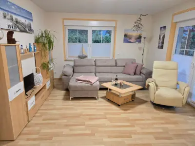 Familienorientiertes gemütliches Ferienhaus mit Grill, Whirlpool und Pool | Ideal für Homeoffice