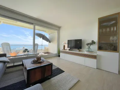 Wohnung mit Sauna und Pool | Meerblick