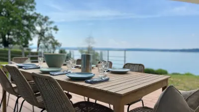 Ferienhaus mit Pool, Terrasse und Garten | Seeblick | Ideal für Homeoffice