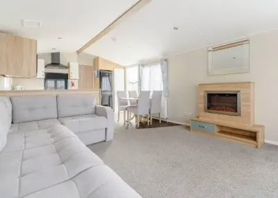 Mobile home with 2 bedrooms for 6 persons
